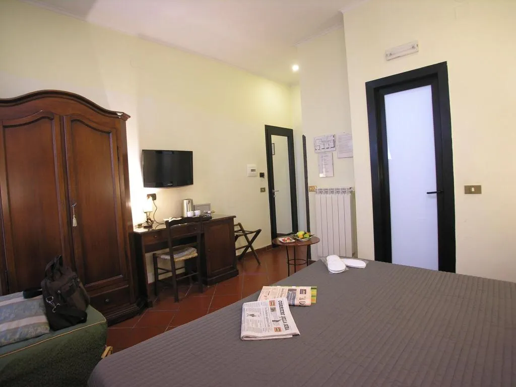 General view, Hotel Toledo, Naples