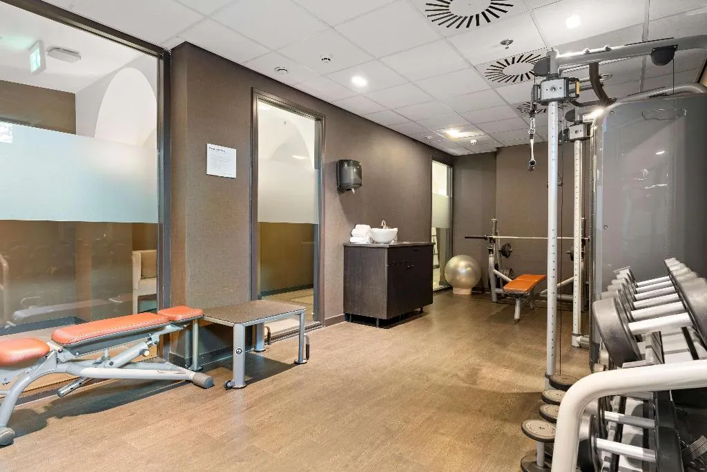 Sports and Entertainment, Corendon Amsterdam New-West a Tribute Portfolio Ho, Amsterdam