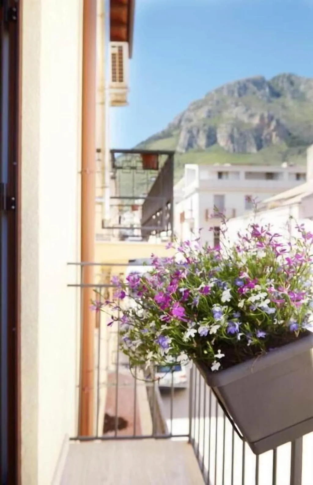 Room, Zammu Bed And Breakfast, Palermo