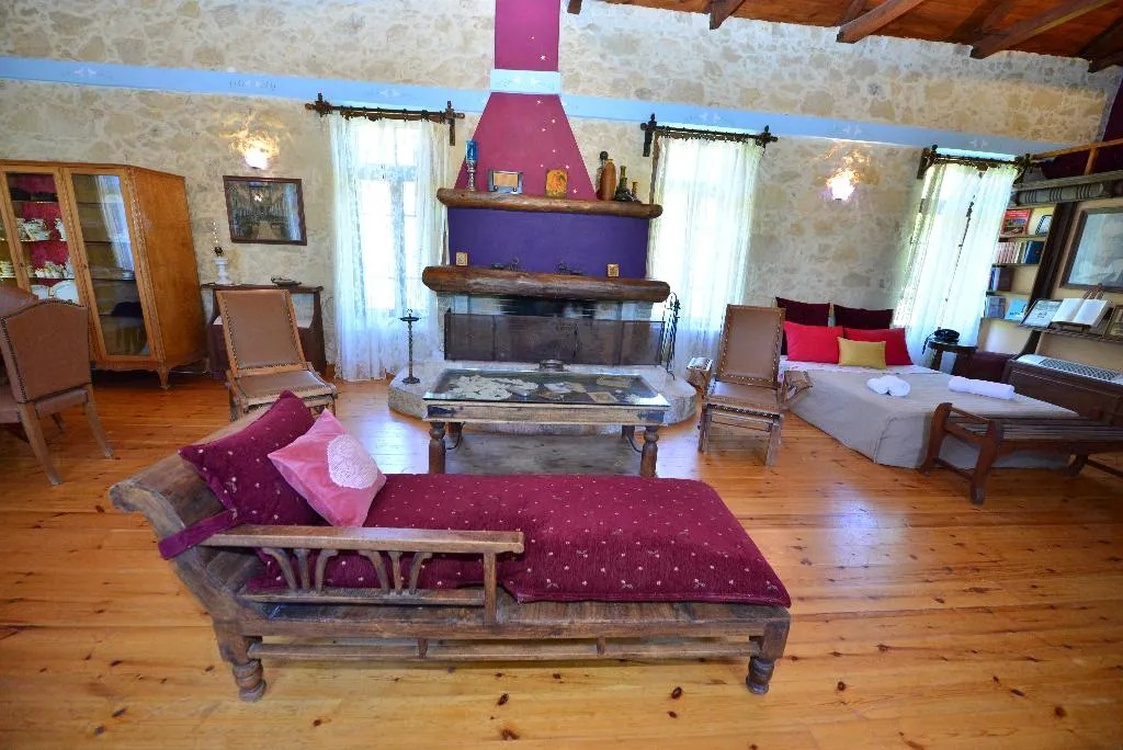 SUITE EXECUTIVE Room, Viglatoras Traditionals Apartments, Crete