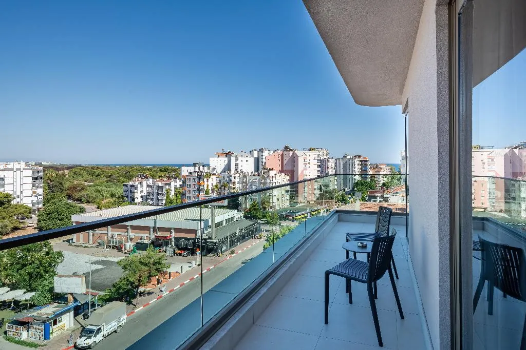 SUITE Presidential WITH VIEWS Room, Awen Lara Hotel, Antalya