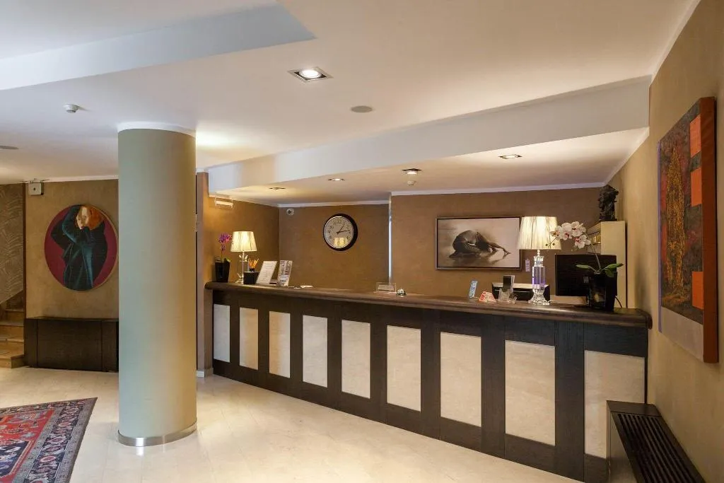 Lobby, Viva Hotel, Naples