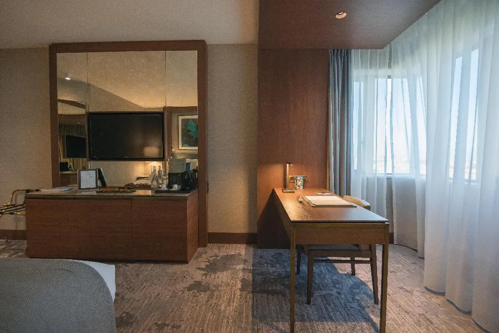 TWIN CLASSIC Room, InterContinental Lisbon, Lisbon