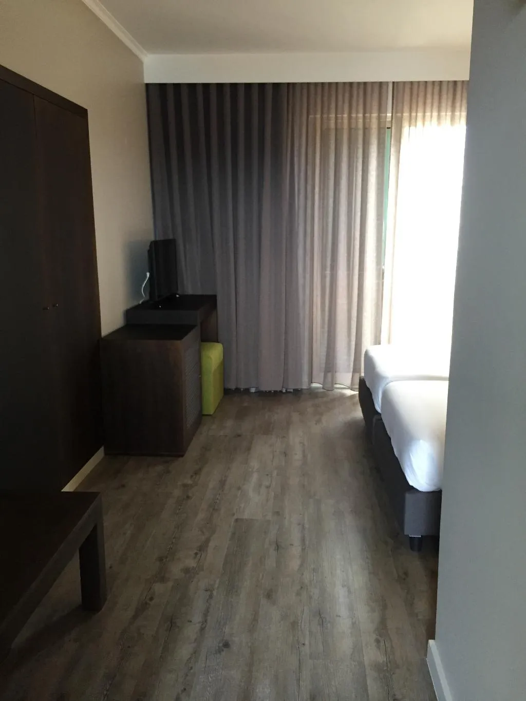 SINGLE MOUNTAIN VIEW Room, Euro Moniz, Madeira
