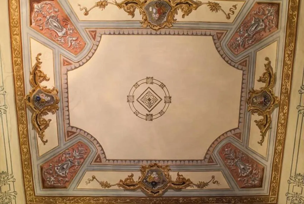 Room, Cavour 10, Florence
