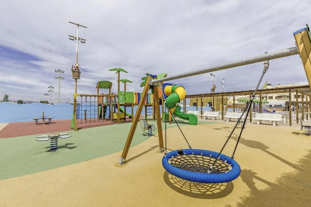 Sports and Entertainment, Blau Punta Reina Resort, Majorca