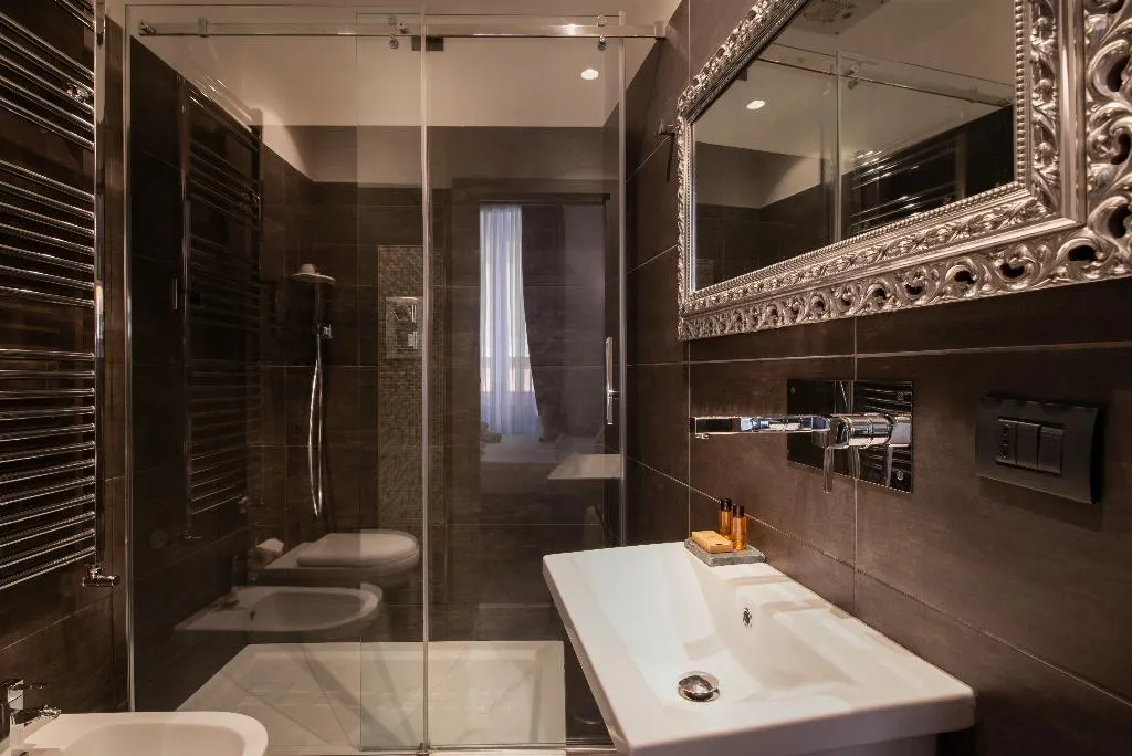 SUITE STANDARD Room, Borgofico Relais & Wellness, Rome