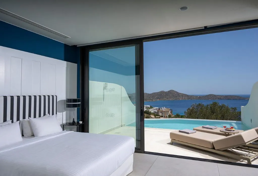 JUNIOR SUITE WITH PRIVATE POOL Room, Elounda Gulf Villas by Sandglass, Crete