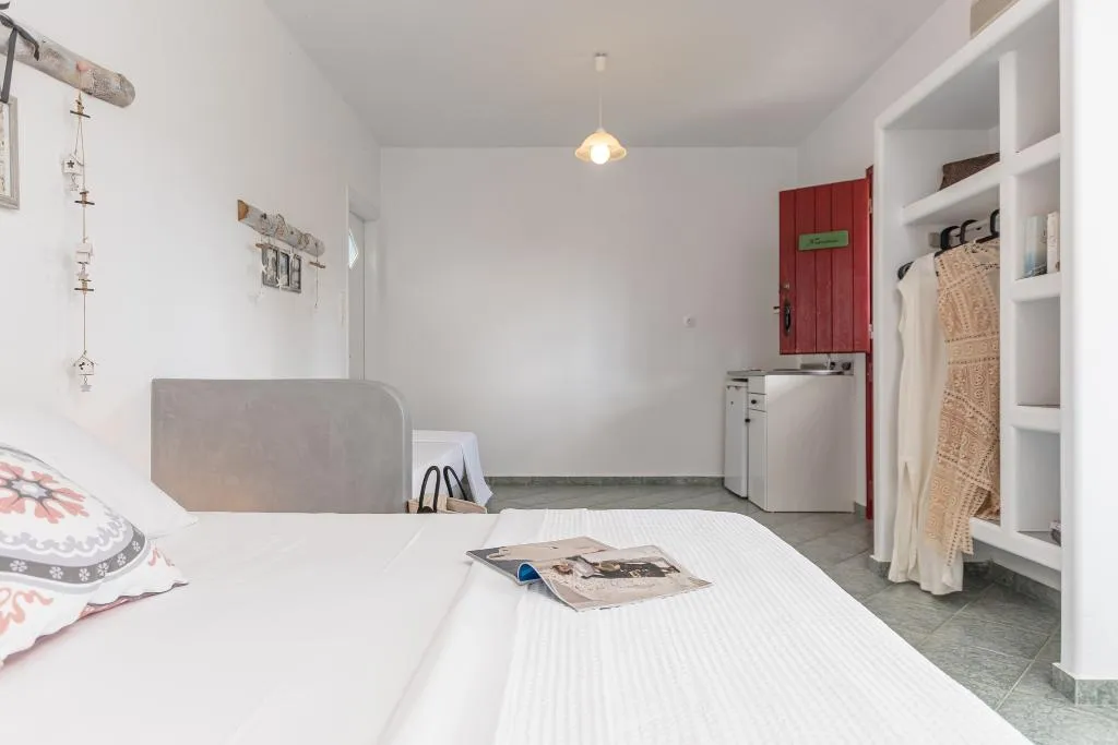 STUDIO SUPERIOR WITH TERRACE Room, Palatiana Agriturismo - Philoxenia Cottages, Crete