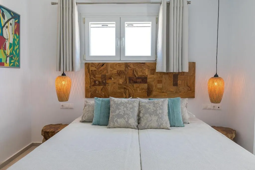 Room CAPACITY 4 Room, Villa Konstantin Rooms & Suites, Mykonos