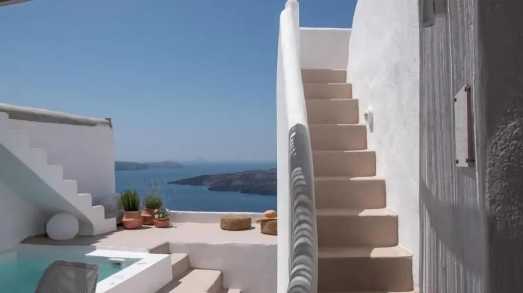 General view, Globe Suites, Santorini