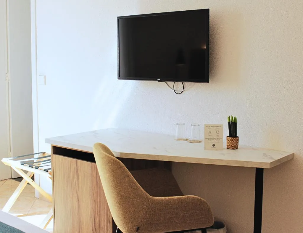 Double or Twin STANDARD Room, Hotel Alfons, Menorca