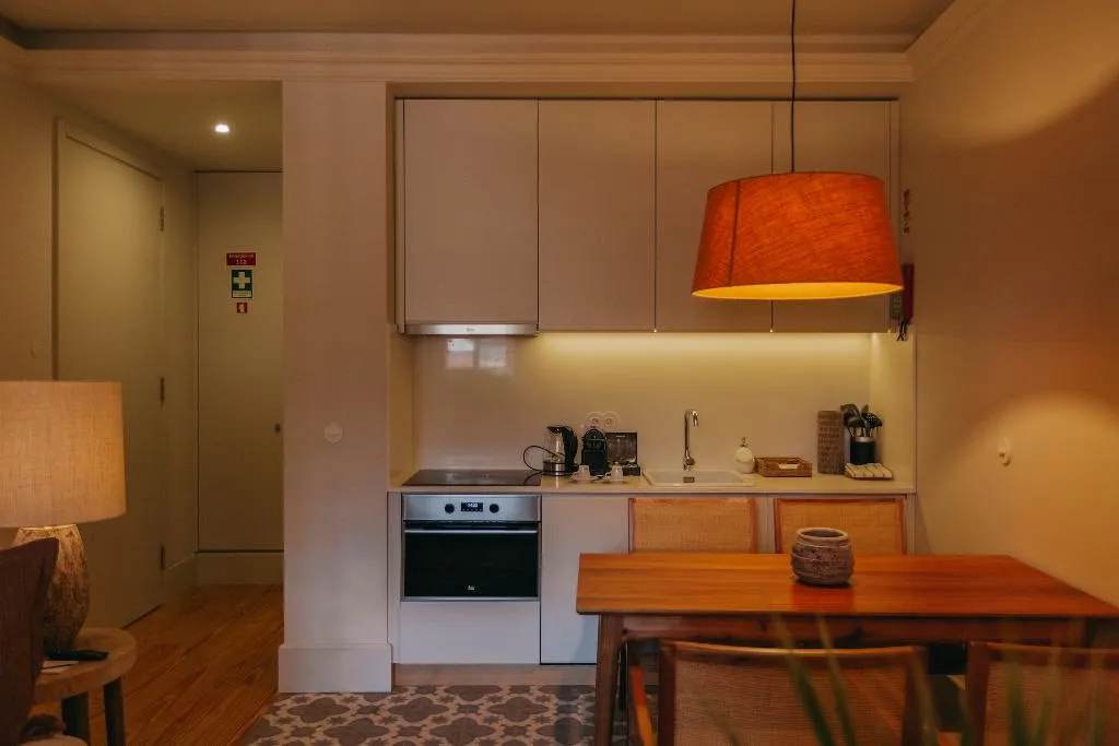 STUDIO STANDARD Room, Torel 1884 Suites & Apartments, Porto
