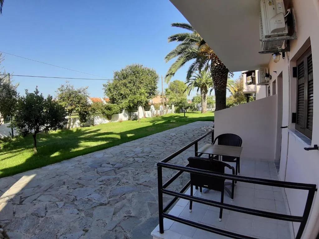 STUDIO STANDARD Room, Elisabeth Apartments, Corfu