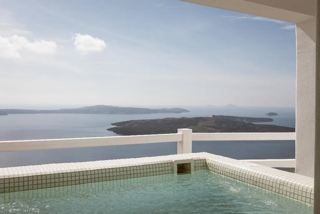 SUITE HONEYMOON Room, Aqua Luxury Suites, Santorini