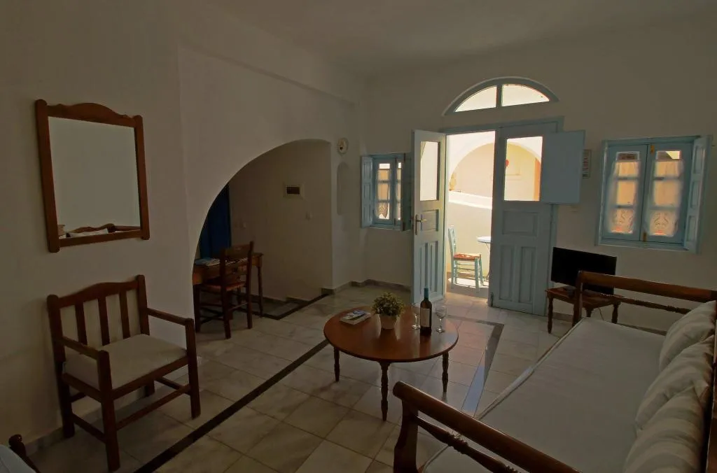 STUDIO WITH DOUBLE BED Room, Aethrio Sunset Village, Santorini