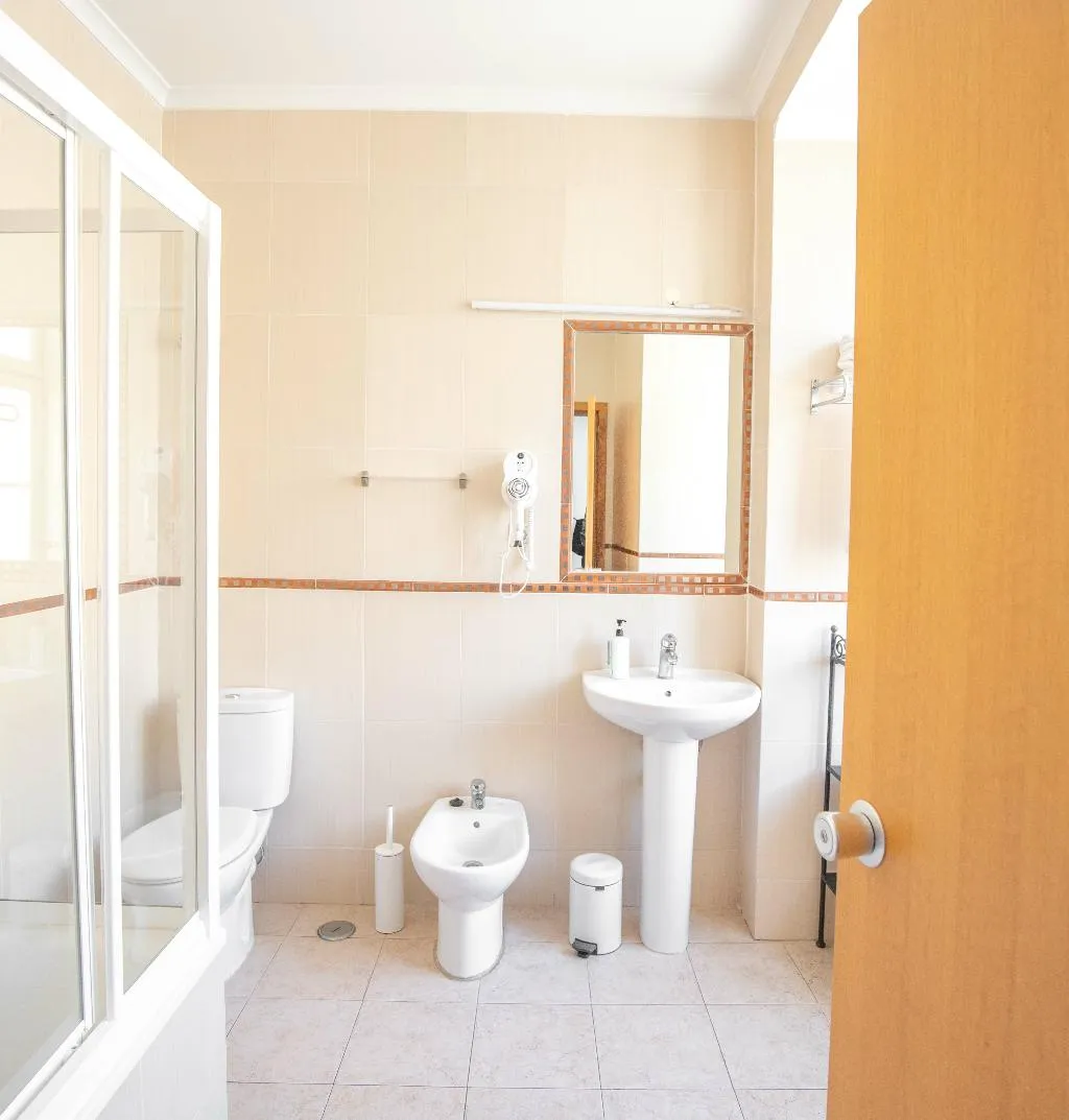TWIN STANDARD Room, Residencial Alcobia, Lisbon