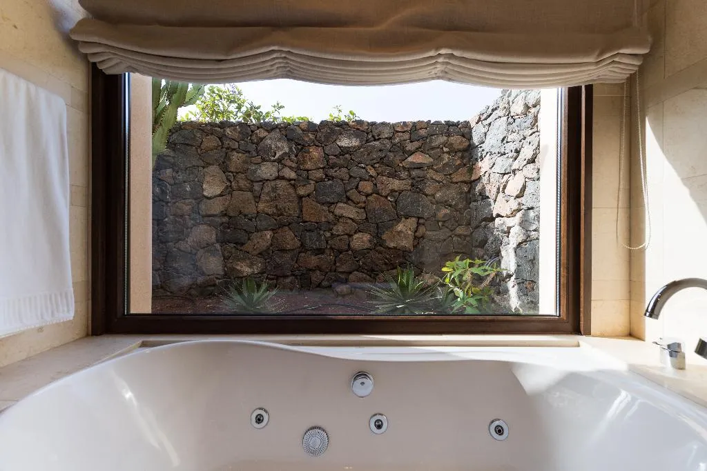 VILLA DELUXE CAPACITY 4 Room, Gran Alondra, Lanzarote