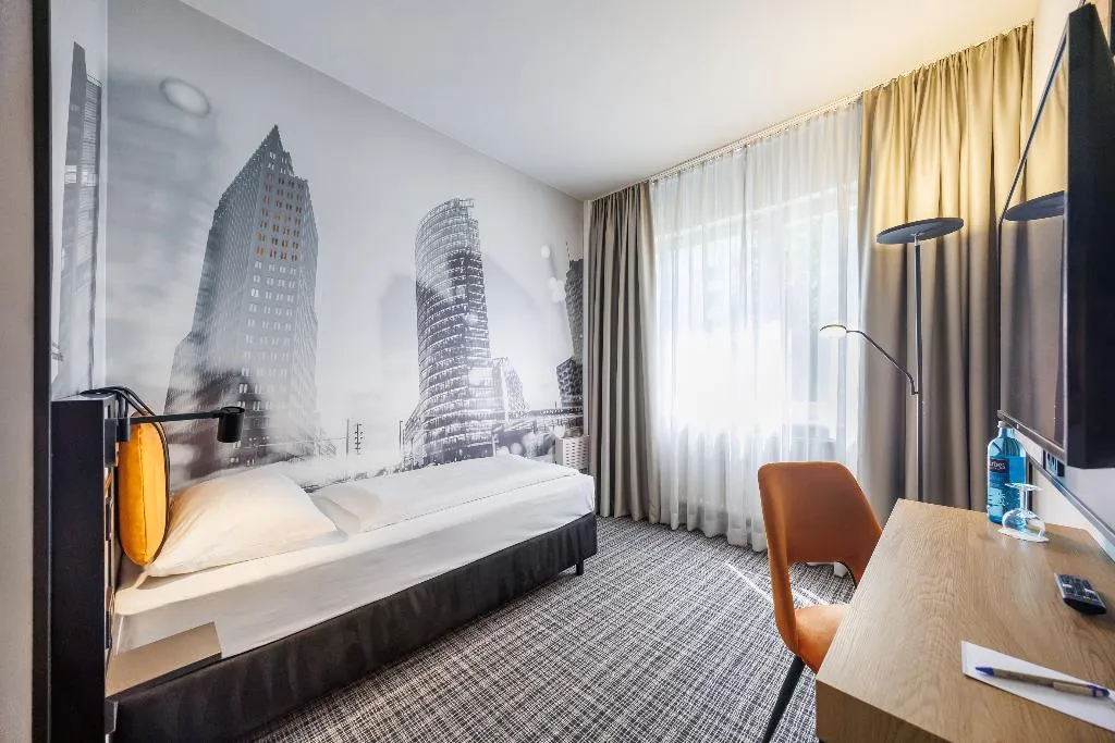 SINGLE WITH KITCHENETTE Room, Hotel Luetzow, Berlin