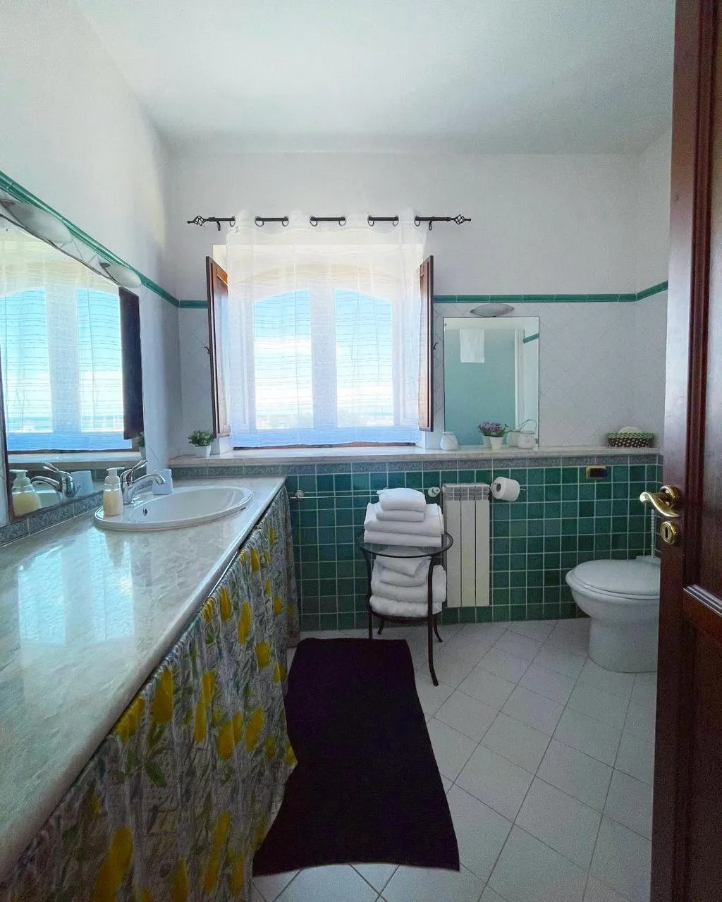 APARTMENT WITH TERRACE Room, Kasa Kala, Palermo