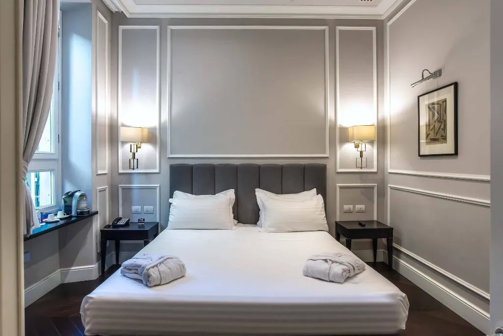Room, Florence Luxury Suites, Florence