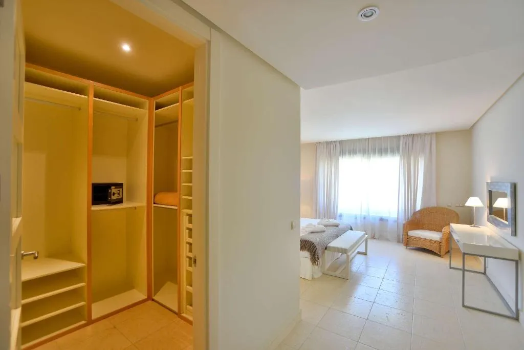 Room, Aparthotel Novo Resort, Costa De La Luz