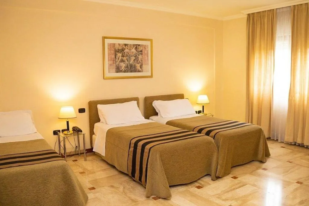 Room, Hotel Palace 2000, Rome