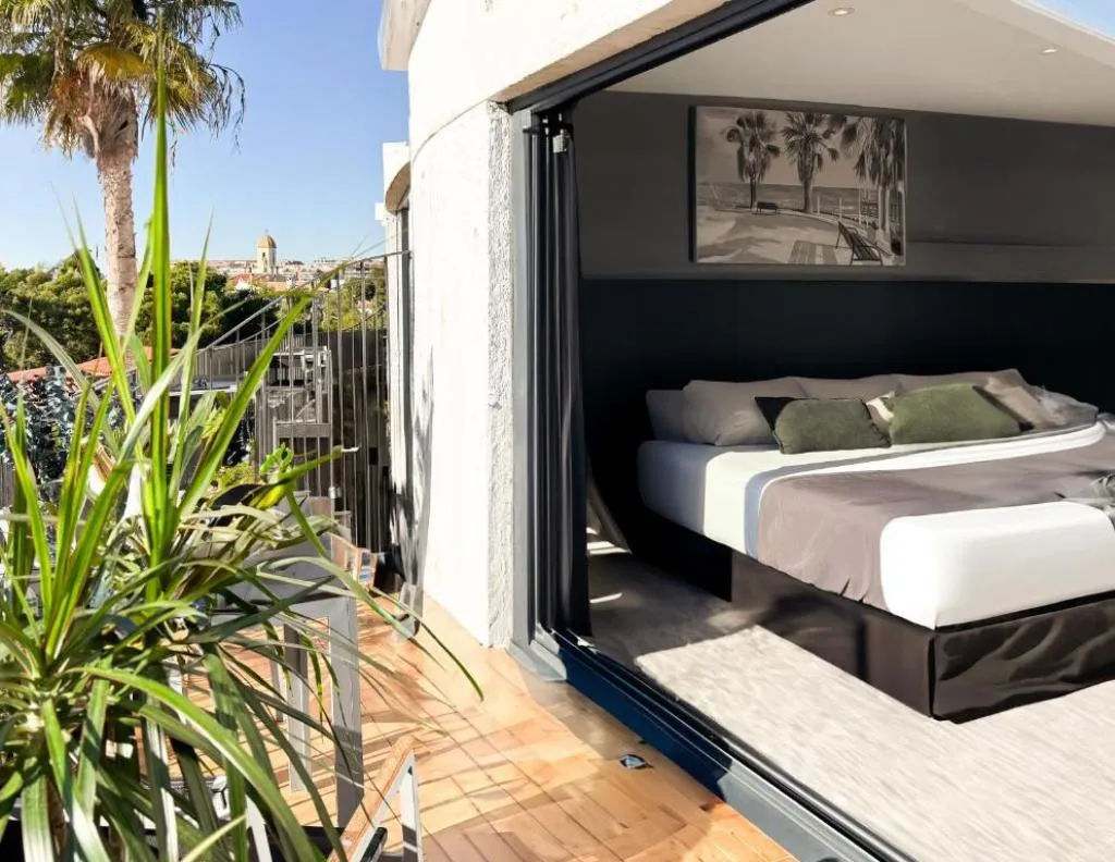 Double or Twin DELUXE CITY VIEW KING BED Room, Sitges, Costa Brava