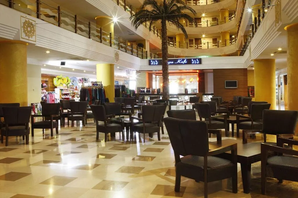 Lobby, Bera, Antalya