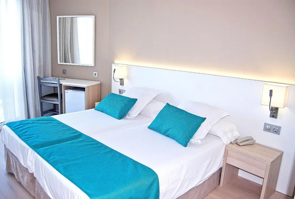 DOUBLE TWO BEDS Room, BQ Delfin Azul, Majorca