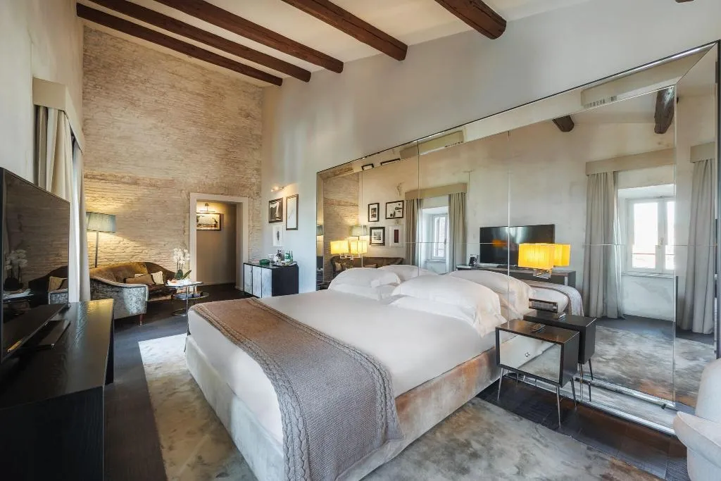 SUITE KING SIZE BED Room, Dom Hotel Roma, Rome