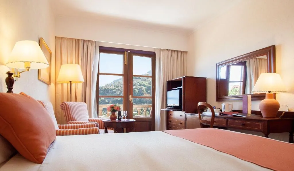 TWIN WITH BALCONY Room, Es Moli, Majorca