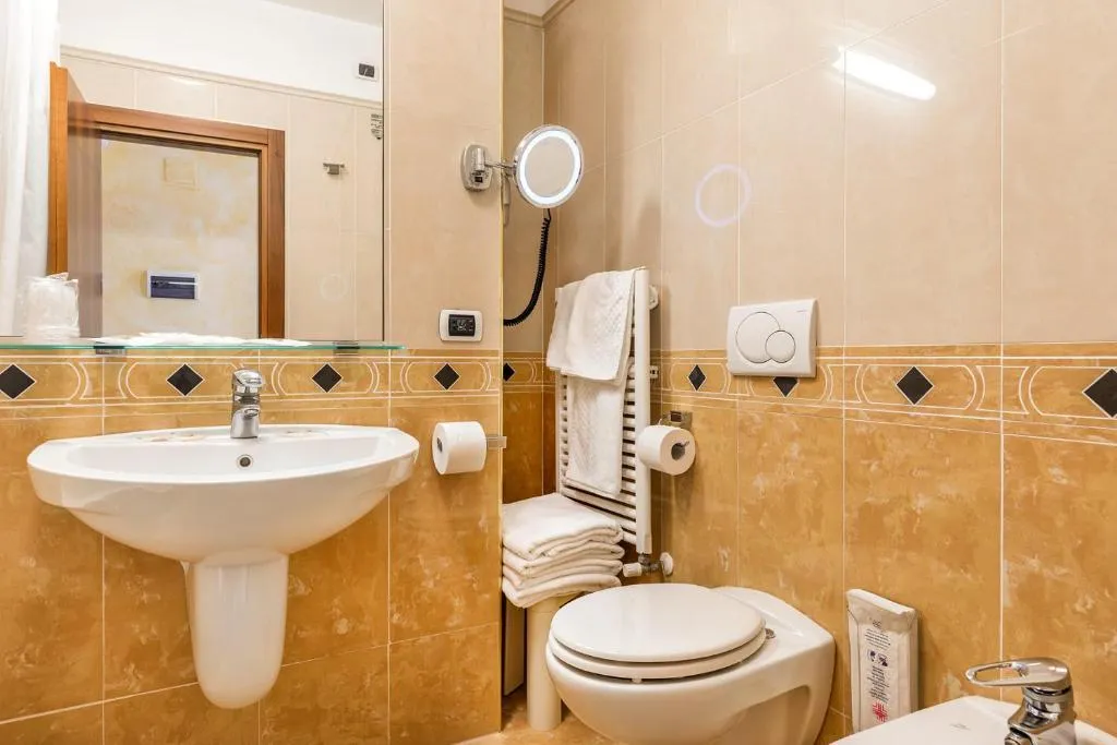 JUNIOR SUITE STANDARD Room, Venezia 2000, Venice