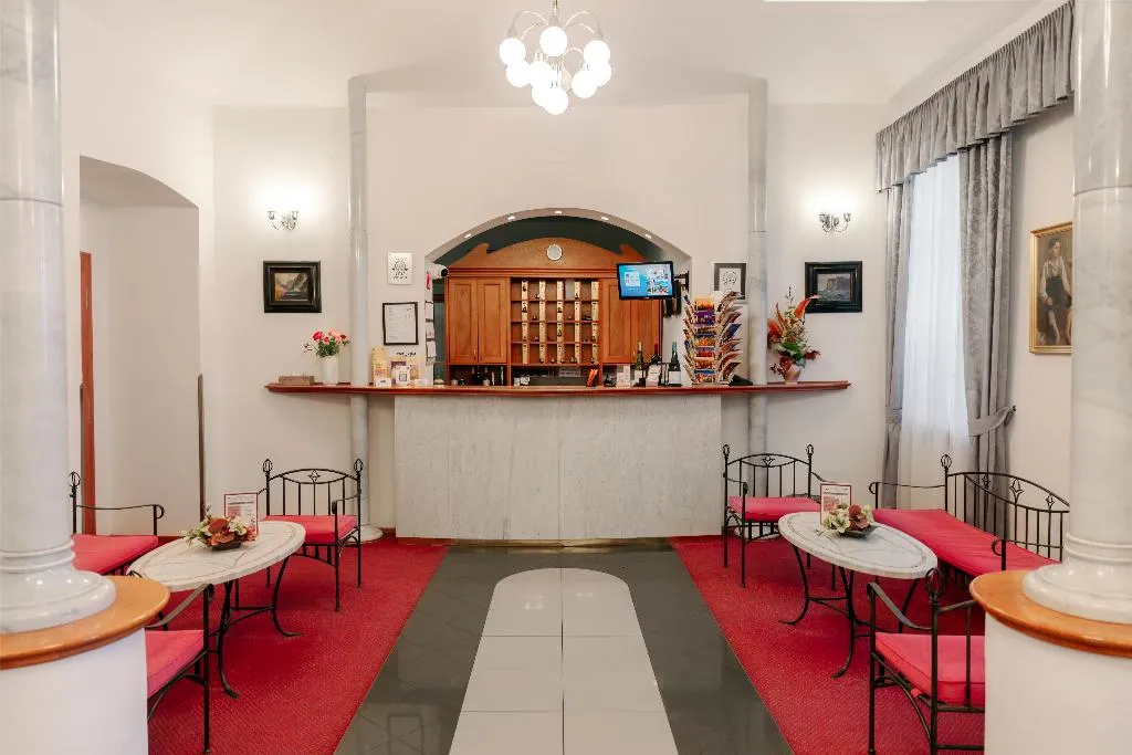 Lobby, Orion, Prague