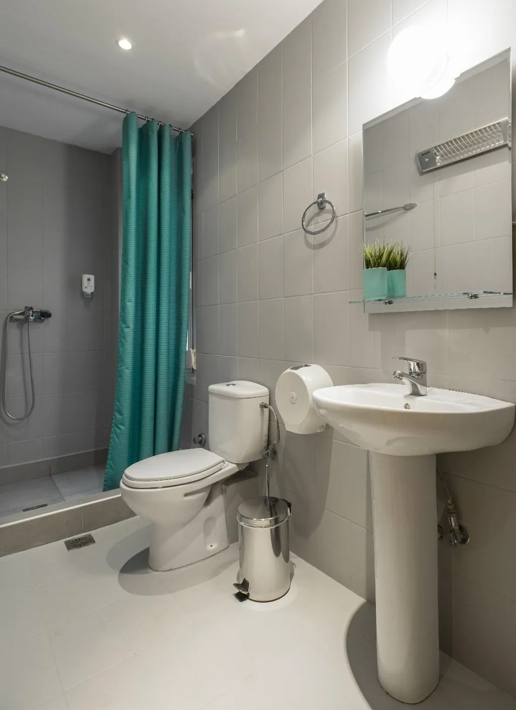 FAMILY ROOM STANDARD Room, COLORS Thessaloniki Living, Halkidiki