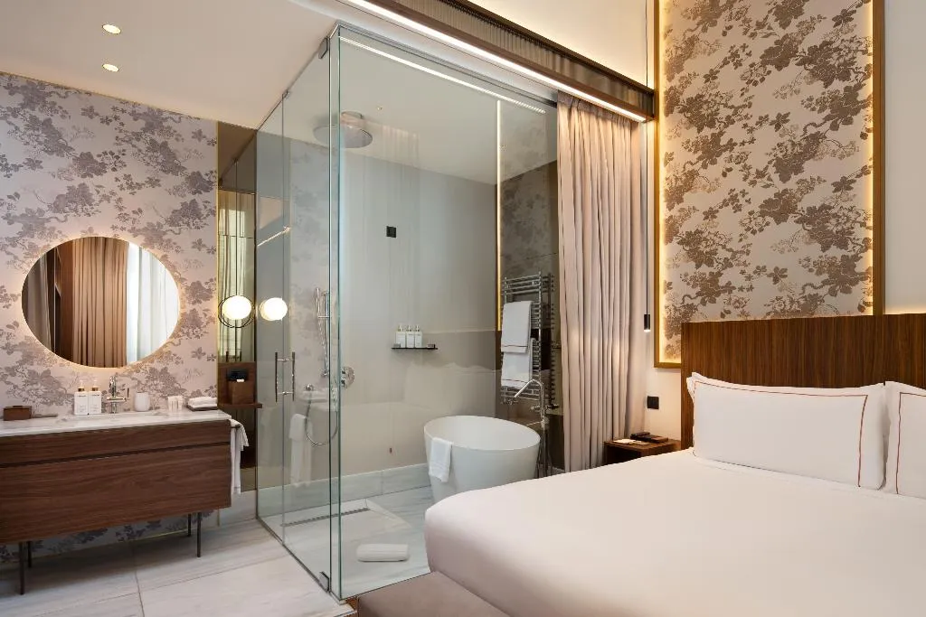 SUITE WITH BALCONY Room, Palazzo Cordusio A Gran Melia Hotel, Naples