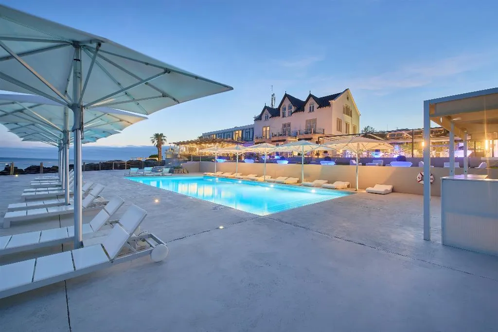 Pool, Hotel Farol, Lisbon
