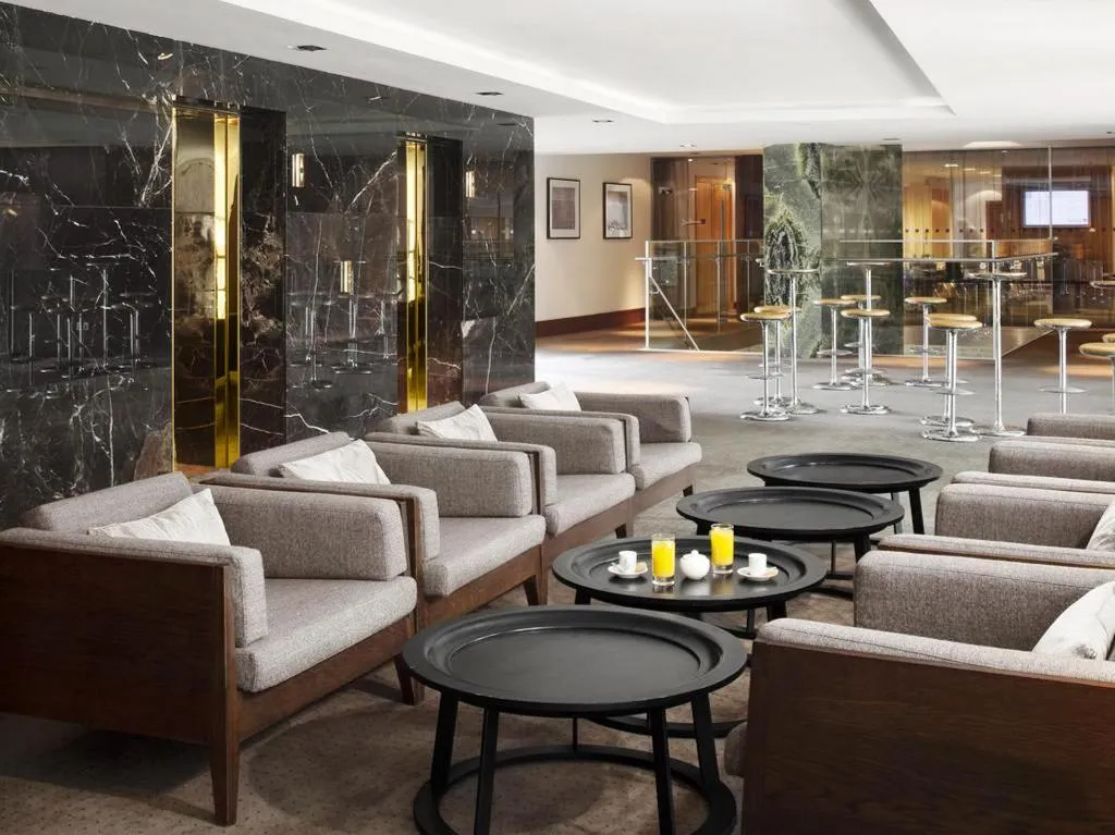 Lobby, Radisson Blu Royal Hotel, Dublin, Dublin