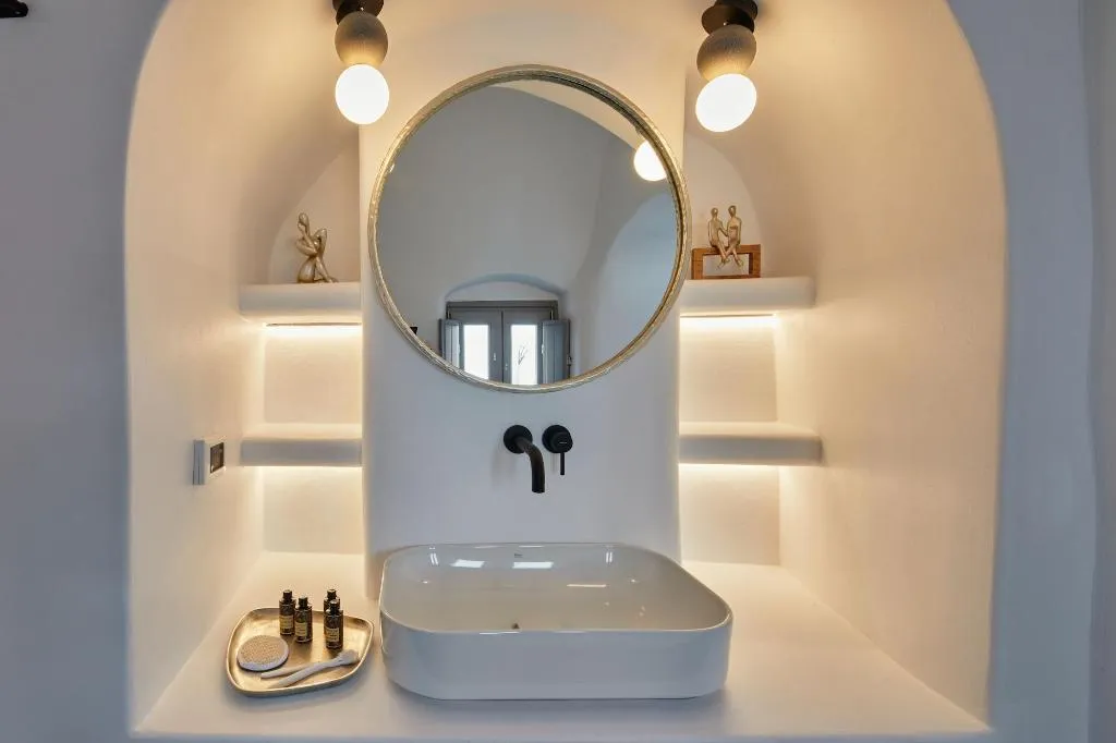 Room, Allure Breeze Suites, Santorini