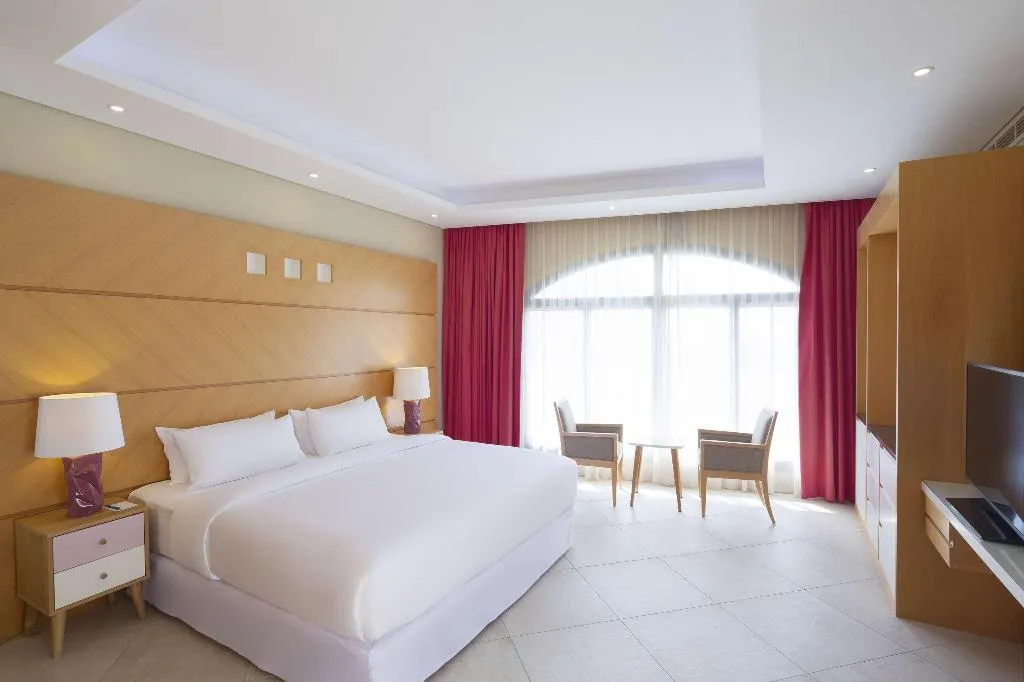 Room, Occidental Sharjah Grand, Dubai