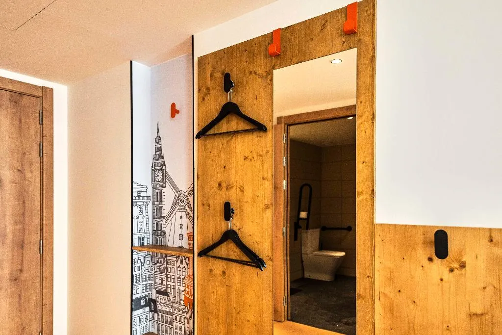 DOUBLE Accessible Room, easyHotel Barcelona La Sagrera, Barcelona