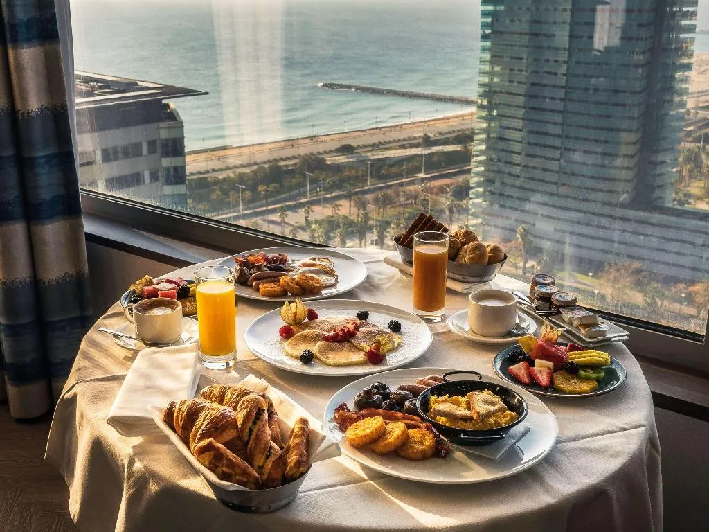 Restaurant, Hilton Diagonal Mar Barcelona, Barcelona