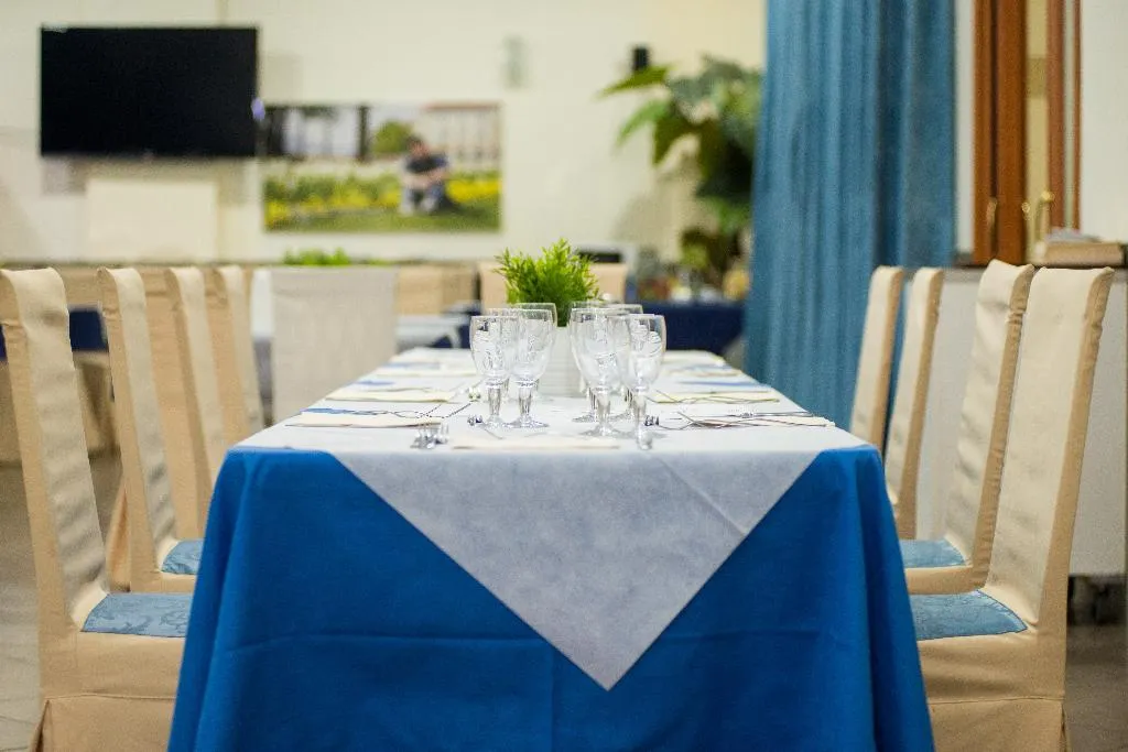 Restaurant, San Paolo, Naples