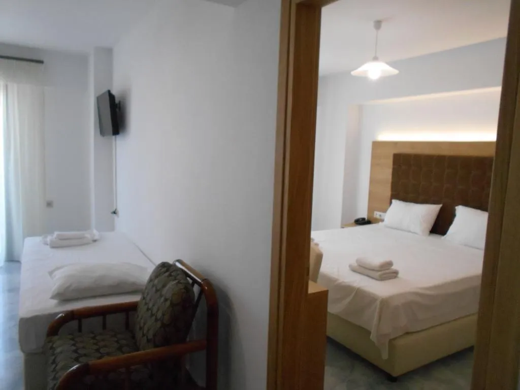 Double or Twin CAPACITY 3 Room, Artemis Hotel Apartments, Crete