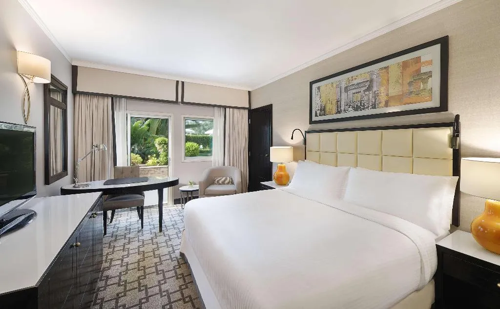 Room, Hilton Cairo Heliopolis, Cairo