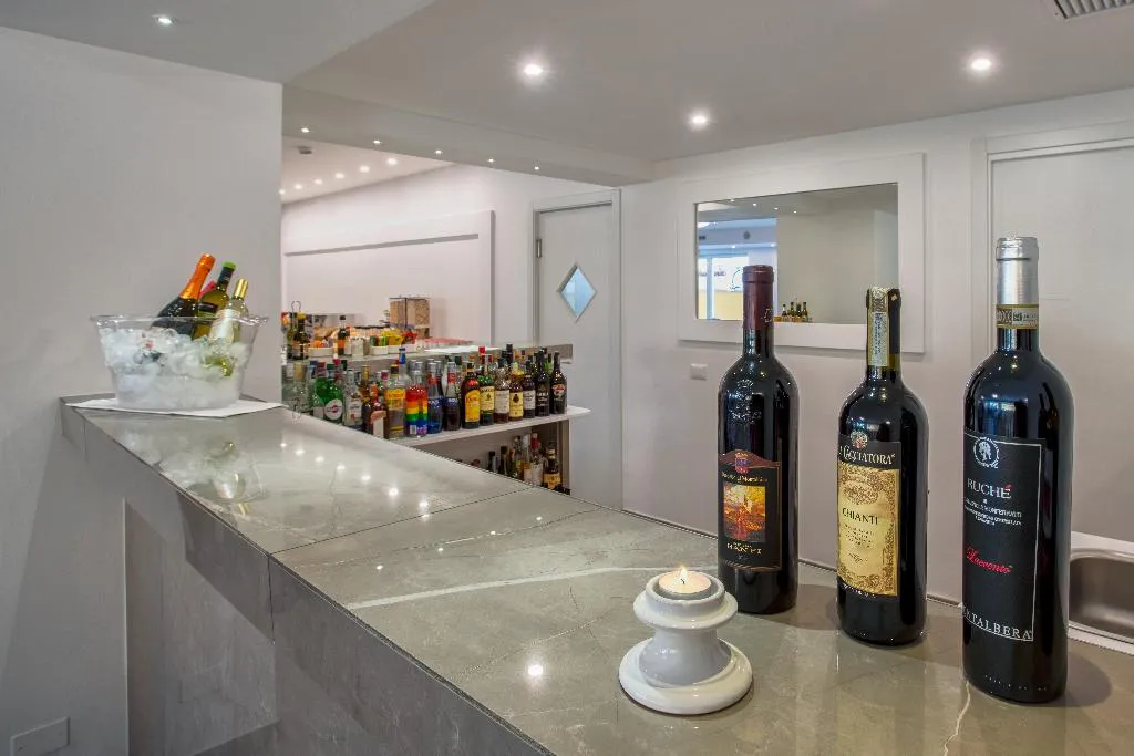 Bar, Hotel Isabella Sorrento, Naples