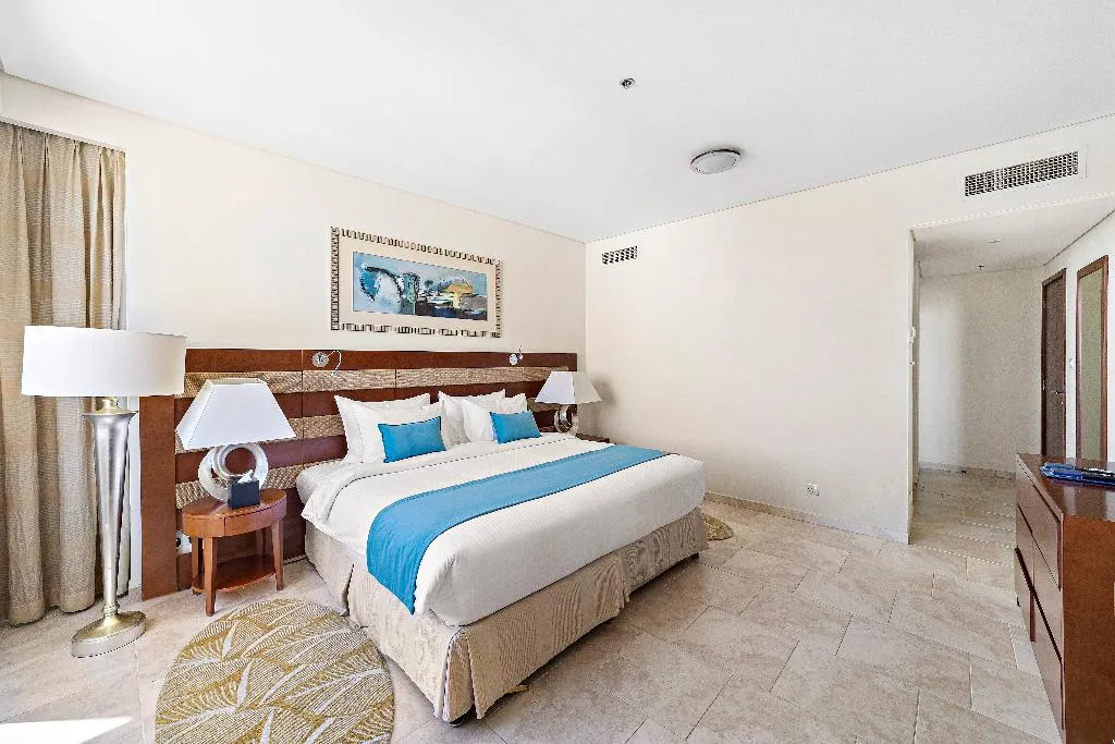 APARTMENT TWO BEDS Room, Blue Beach Tower The Walk JBR Dubai (ex JA Oasis), Dubai