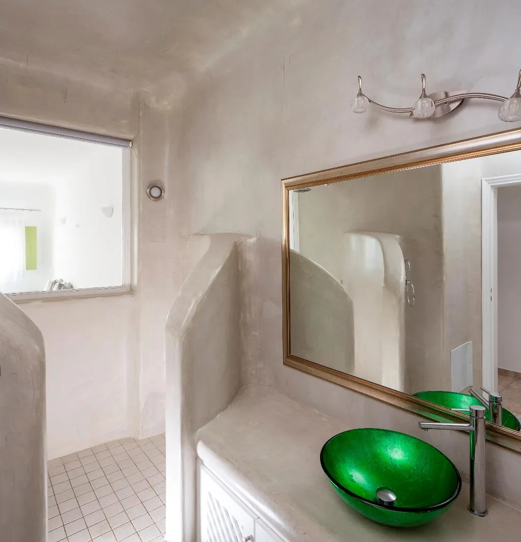 APARTMENT STANDARD Room, Aelia by Eltheon, Santorini