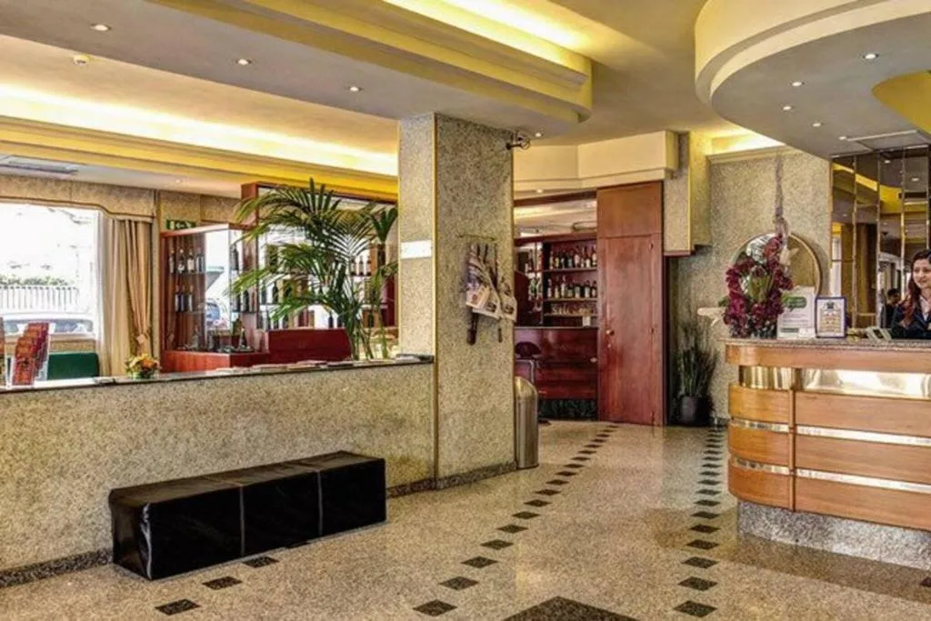 Lobby, Europa Signa, Florence