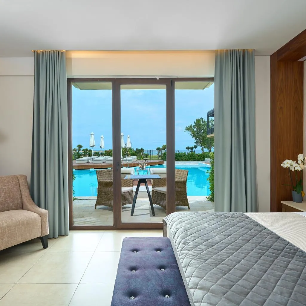 DOUBLE EXECUTIVE Room, Mediterranean Village Hotel & Spa, Thessaloniki